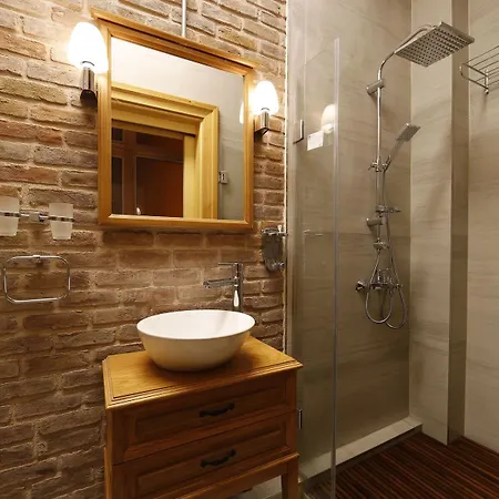 كاتريجا كوناك