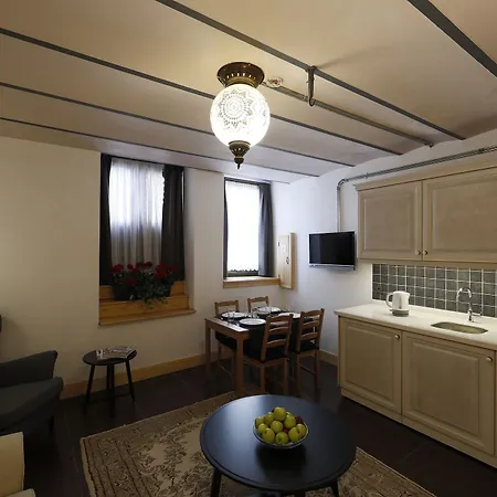 كاتريجا كوناك فندق *